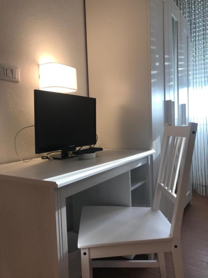 Hotel Augustus Milano Marittima Exteriör bild