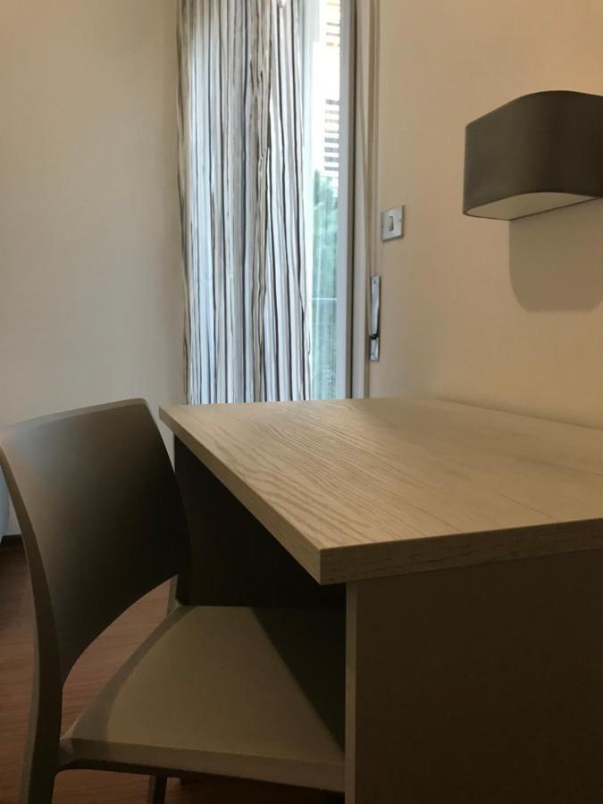 Hotel Augustus Milano Marittima Exteriör bild